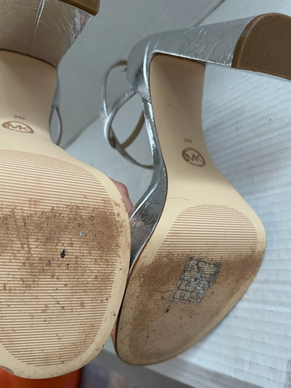 $145 Michael Kors Cami High Heel Platform Sandals Shoes silver size 9